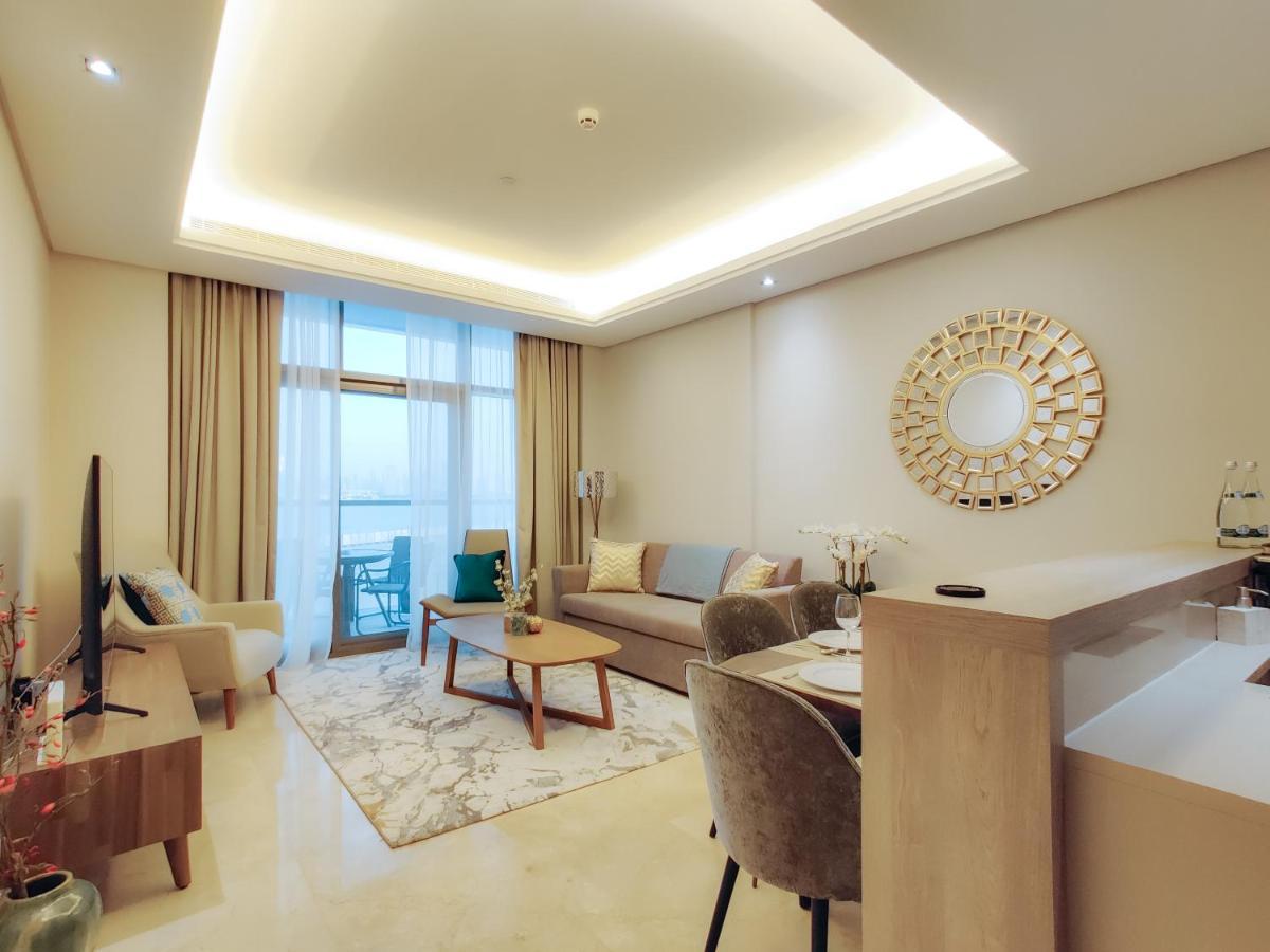 Bnbme - Th8 Palm Hotel ดูไบ ภายนอก รูปภาพ