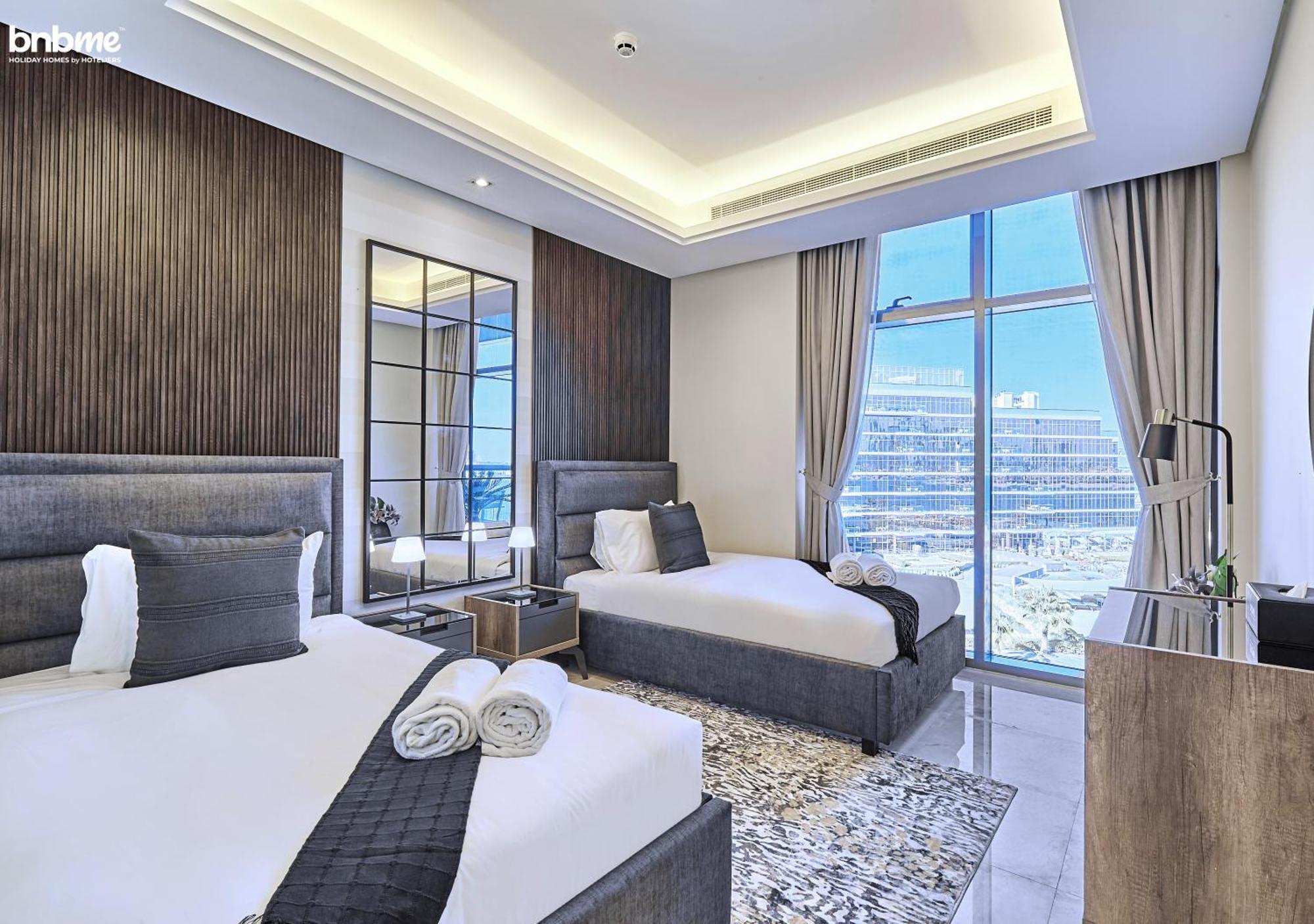 Bnbme - Th8 Palm Hotel ดูไบ ภายนอก รูปภาพ