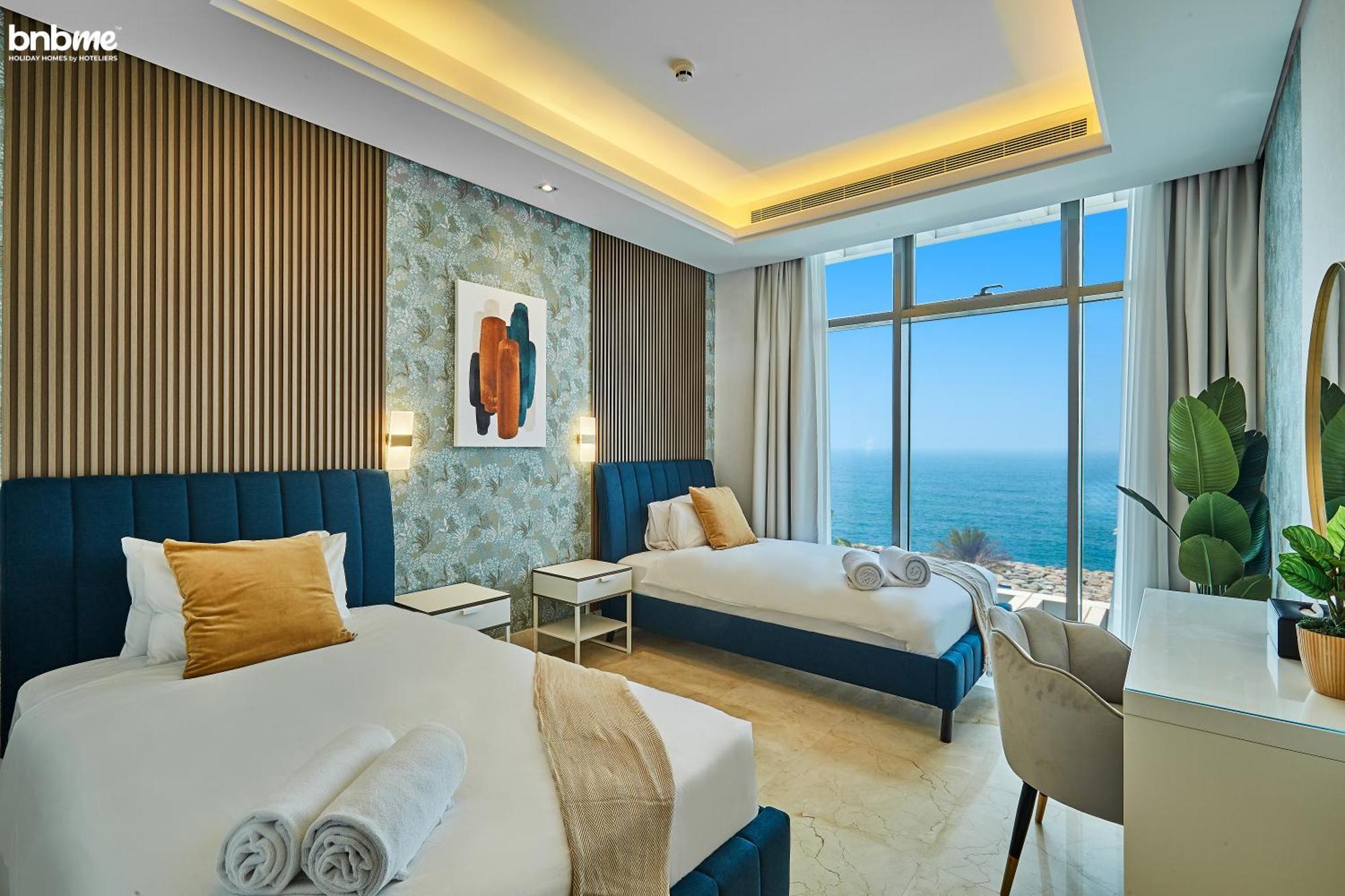 Bnbme - Th8 Palm Hotel ดูไบ ภายนอก รูปภาพ