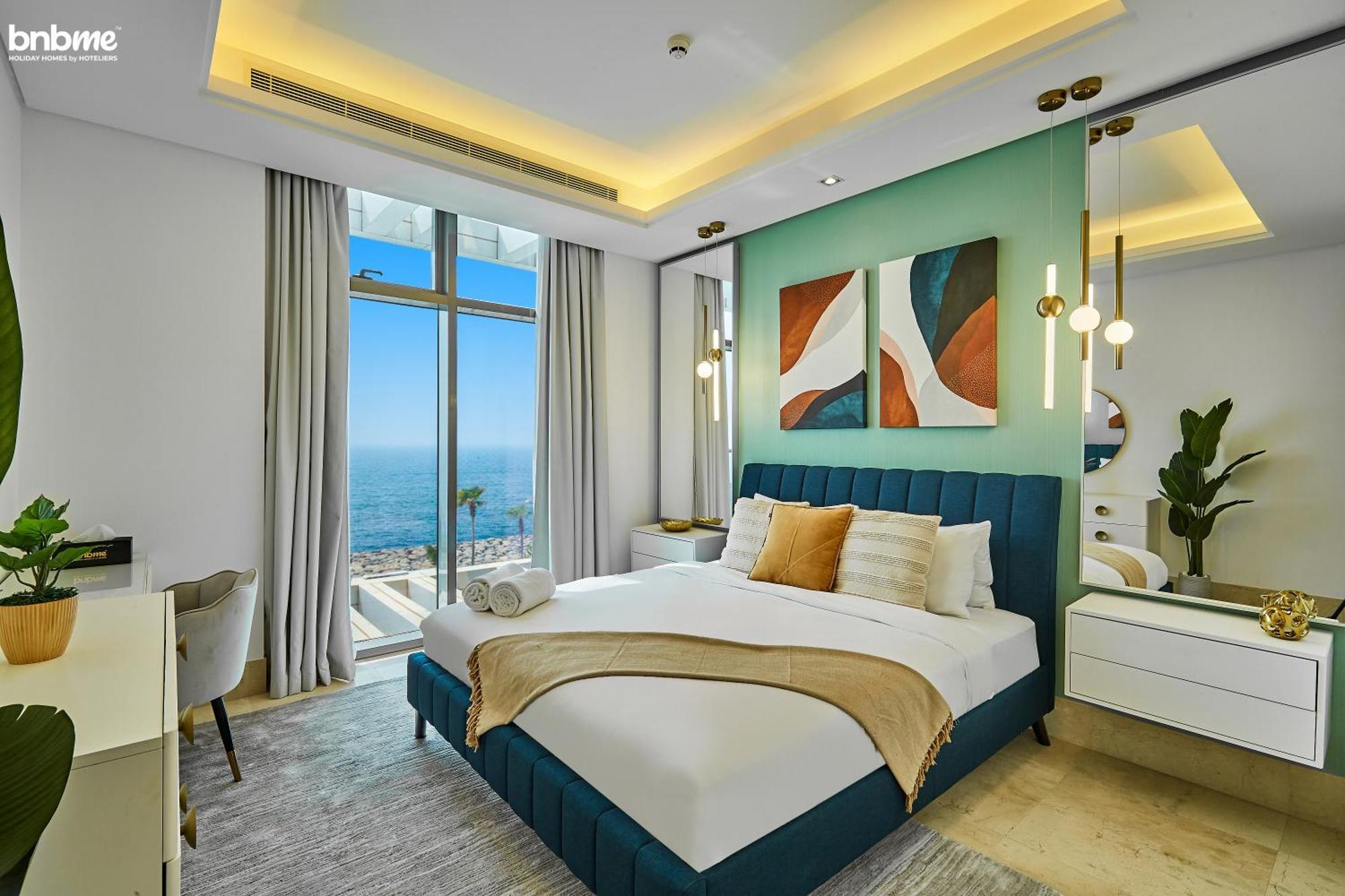 Bnbme - Th8 Palm Hotel ดูไบ ภายนอก รูปภาพ